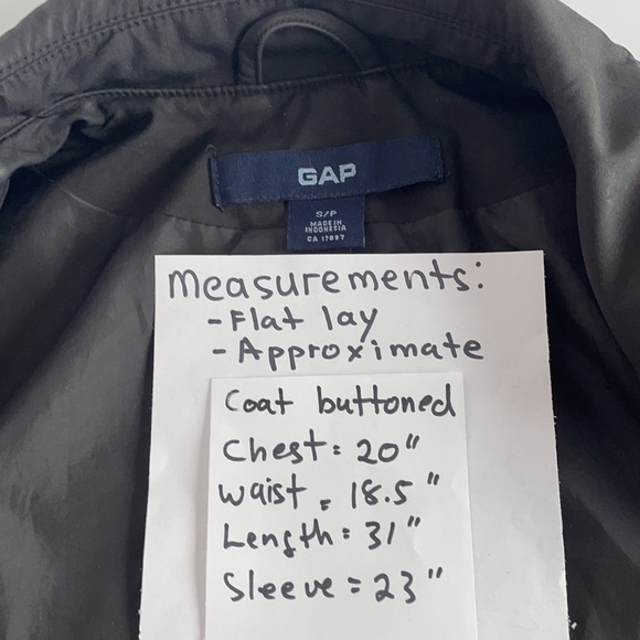 GAP black windbreaker/rain jacket, size Small - Picture 5 of 5